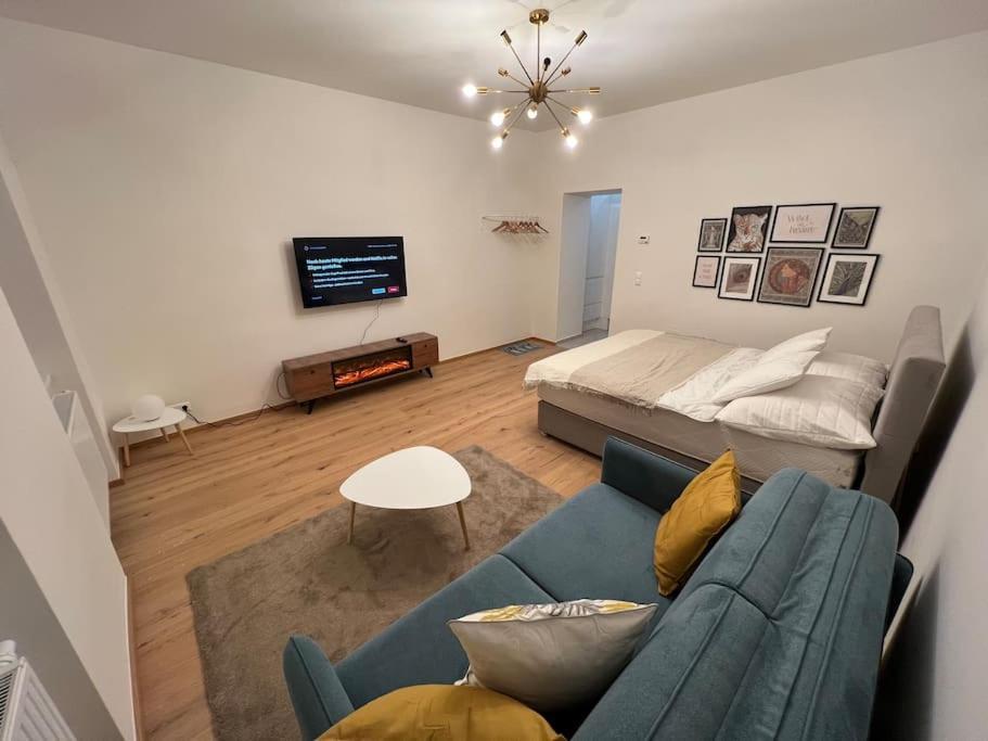 Apartment Near Hauptbahnhof - Kingsize Bed Wenen Buitenkant foto